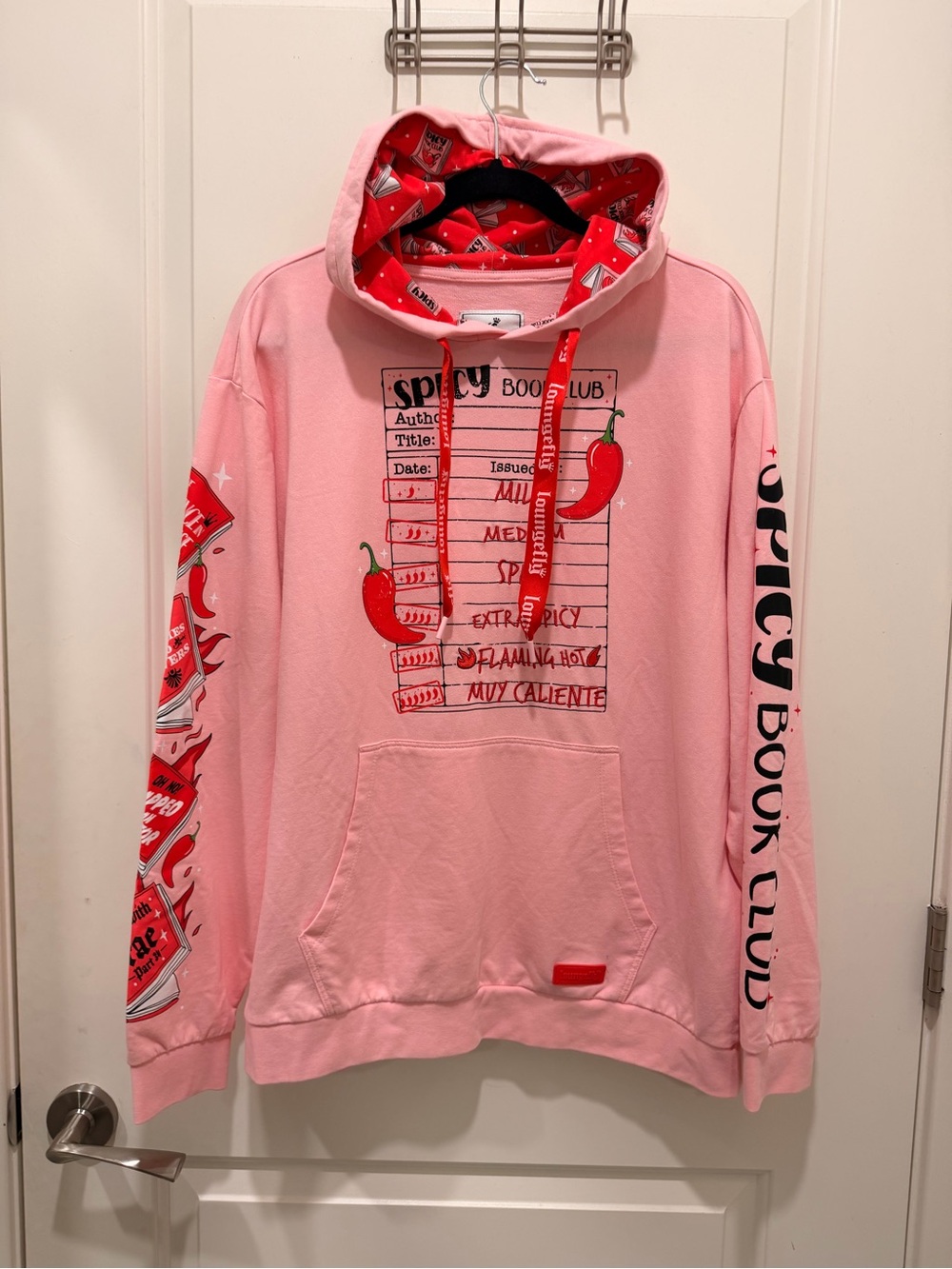 Loungefly Spicy Book Club
Hoodie Size L Pink Graphic
Sweatshirt